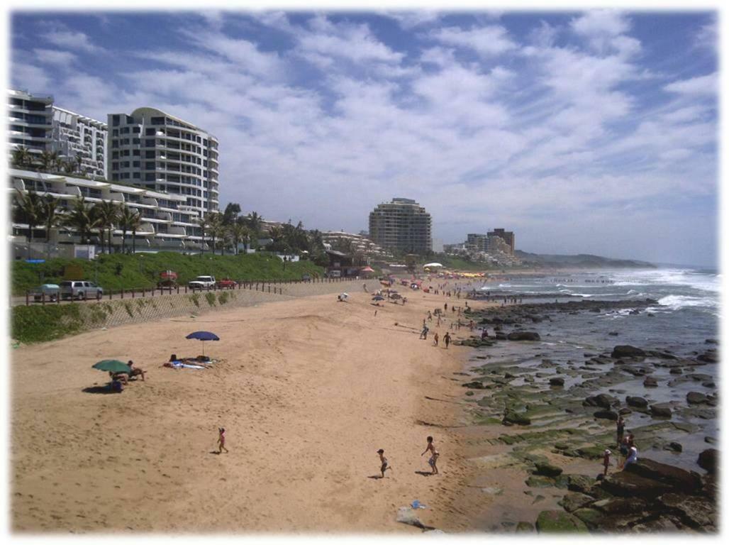 Beachfront Luxury @ Umhlanga Durban Extérieur photo